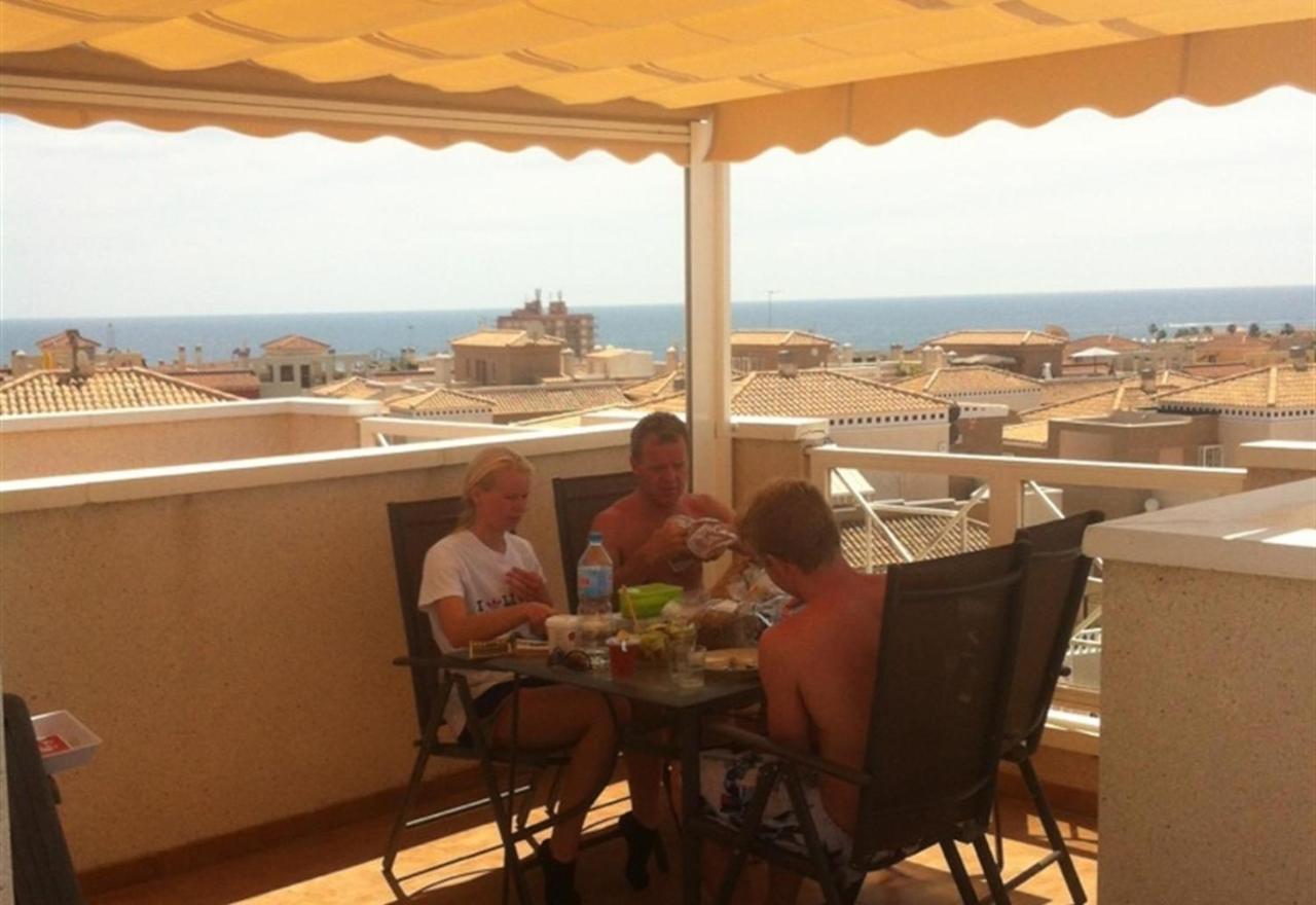 Villa Casa De Nelliken à Torrevieja Extérieur photo